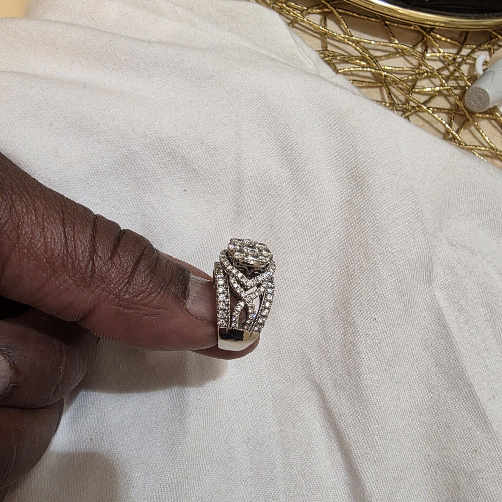 Dazzling Silver and Gold Ring with Sparkling Accents